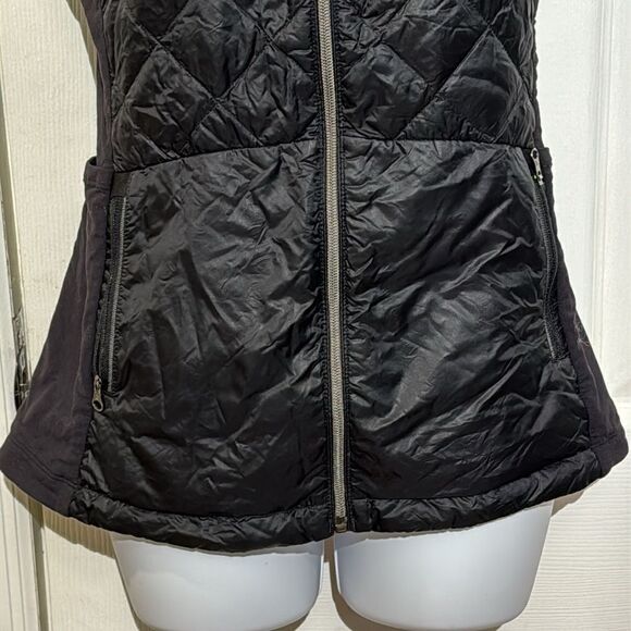 Lululemon Down For A Run Vest Black Slim-fit Goose Down 800 fill size 4 - Picture 4 of 13